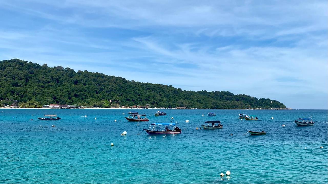 Nazza Homestay Besut With Swimming Pool Near Jetty To Perhentian Kampung Raja ภายนอก รูปภาพ